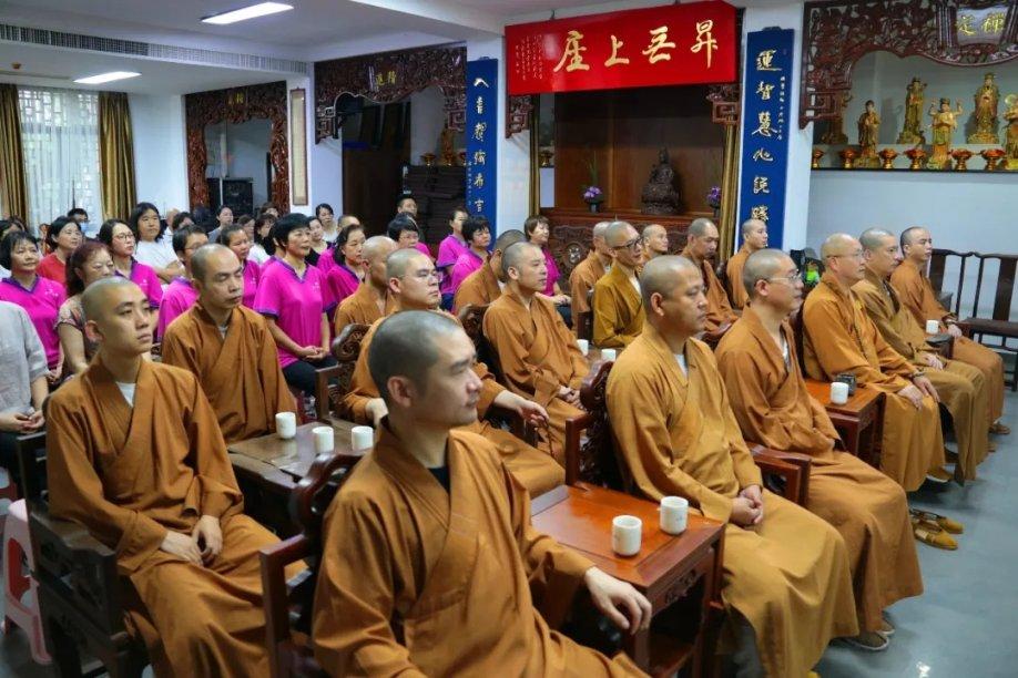 神秘的演员